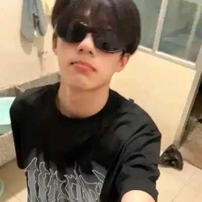 贡曼寒